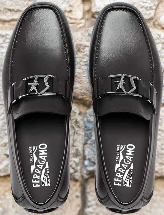 FERRAGAMO BLACK LEATHER SF LOGO PETER LOAFERS