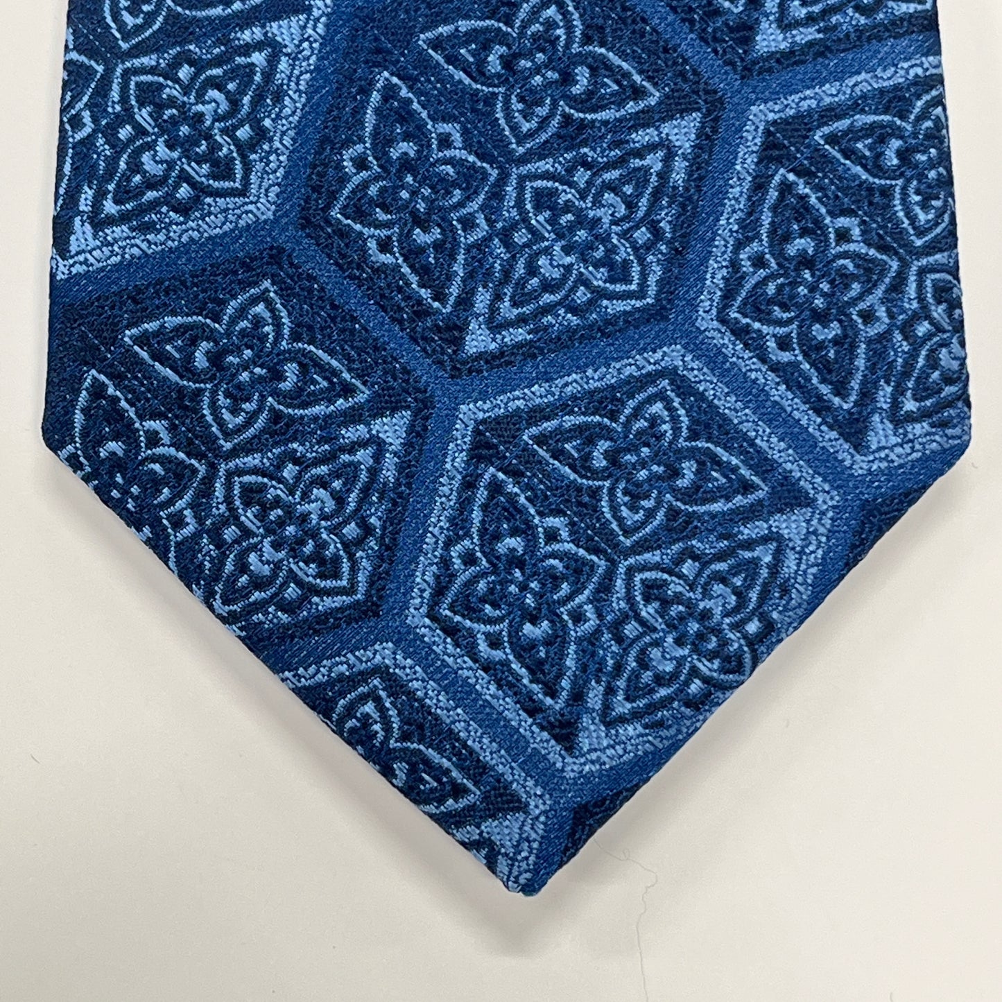 TO Men’s Tie TS258-3