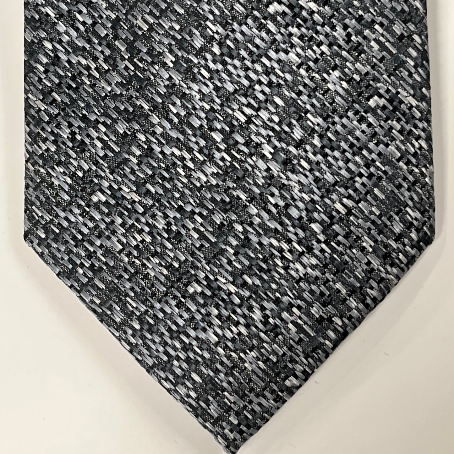 TO Men’s Tie TM325-1