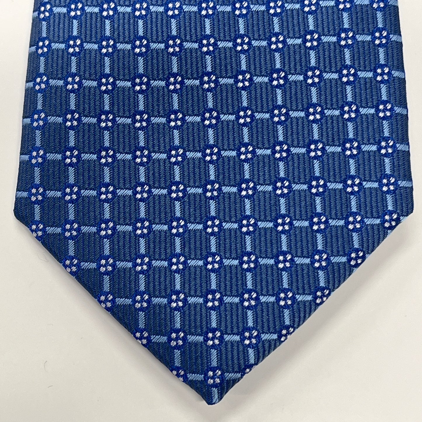 TO Men’s Tie TS240-2