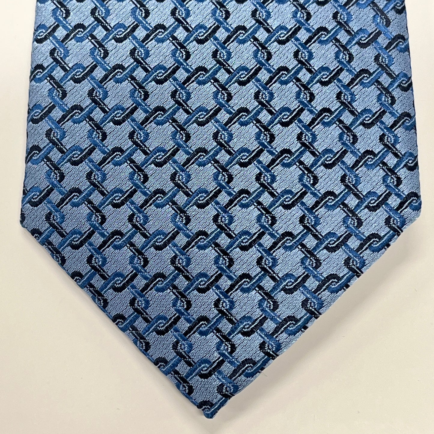 TO Men’s Tie TS320-1