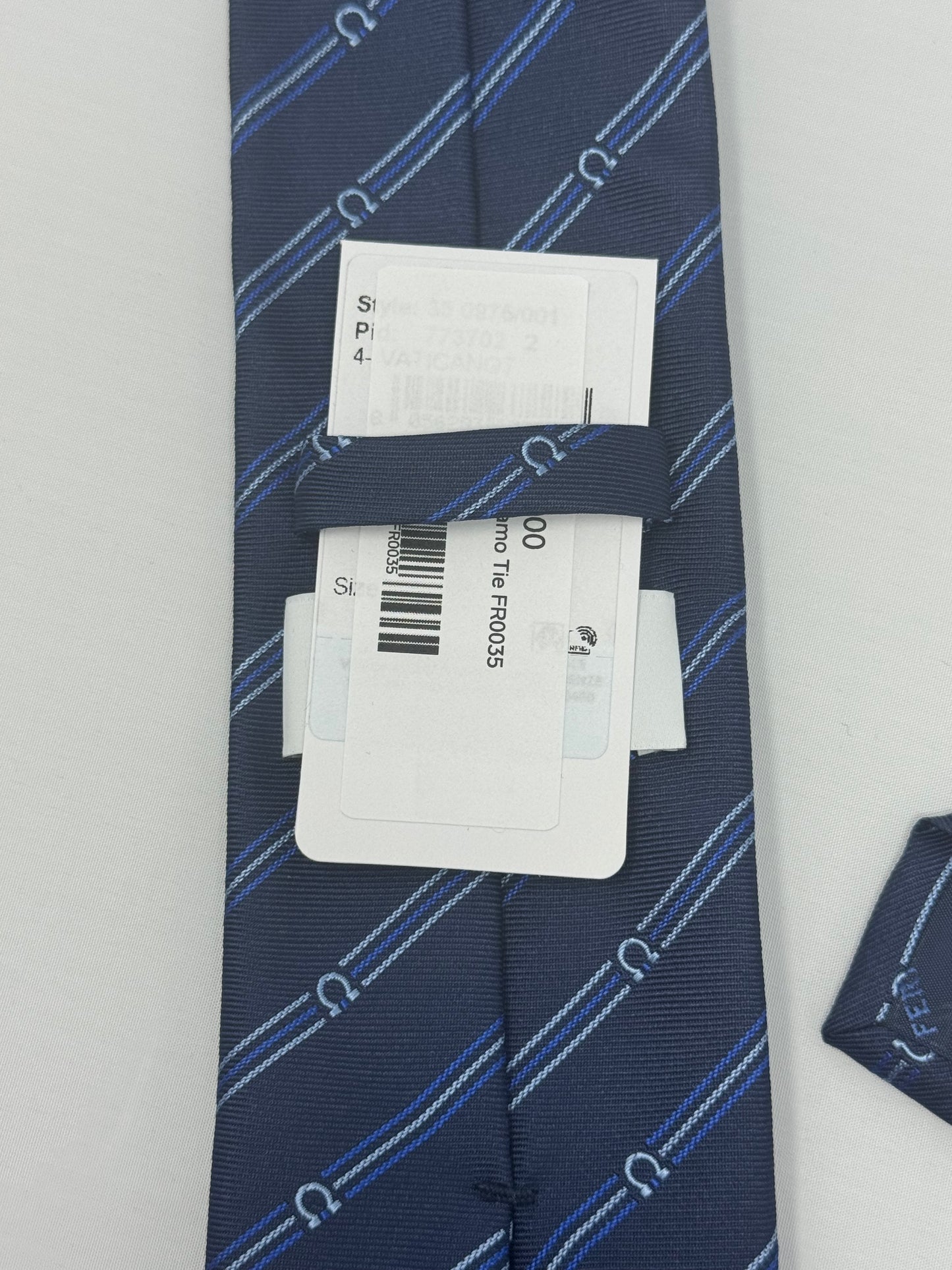 Ferragamo Gancini Blue Thin Men's Tie FR0035