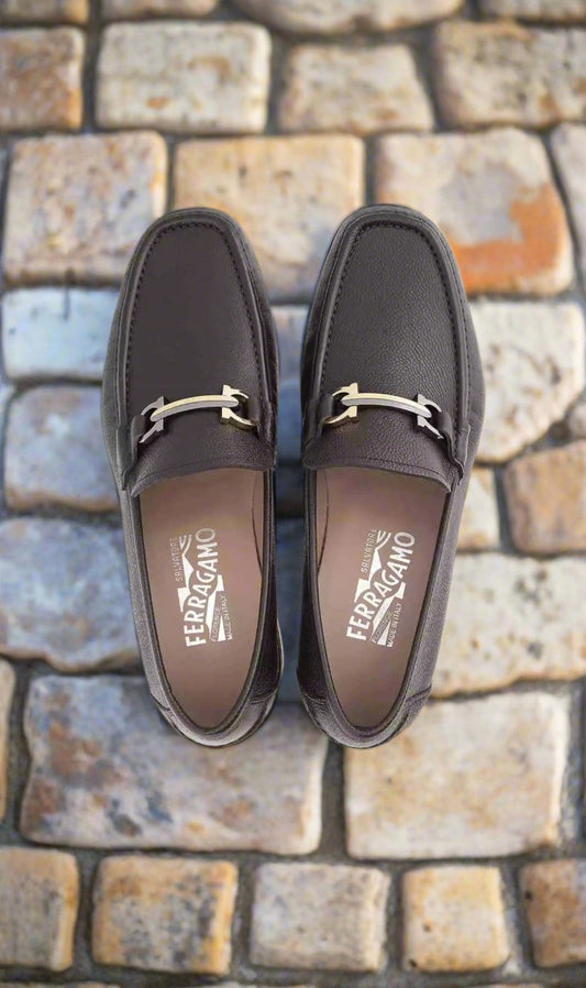 Salvatore Ferragamo Nero Pebble Shoes