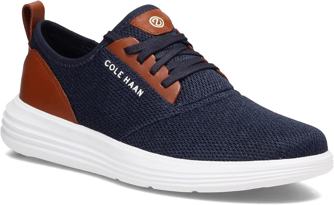 Cole Haan Men display picture 1
