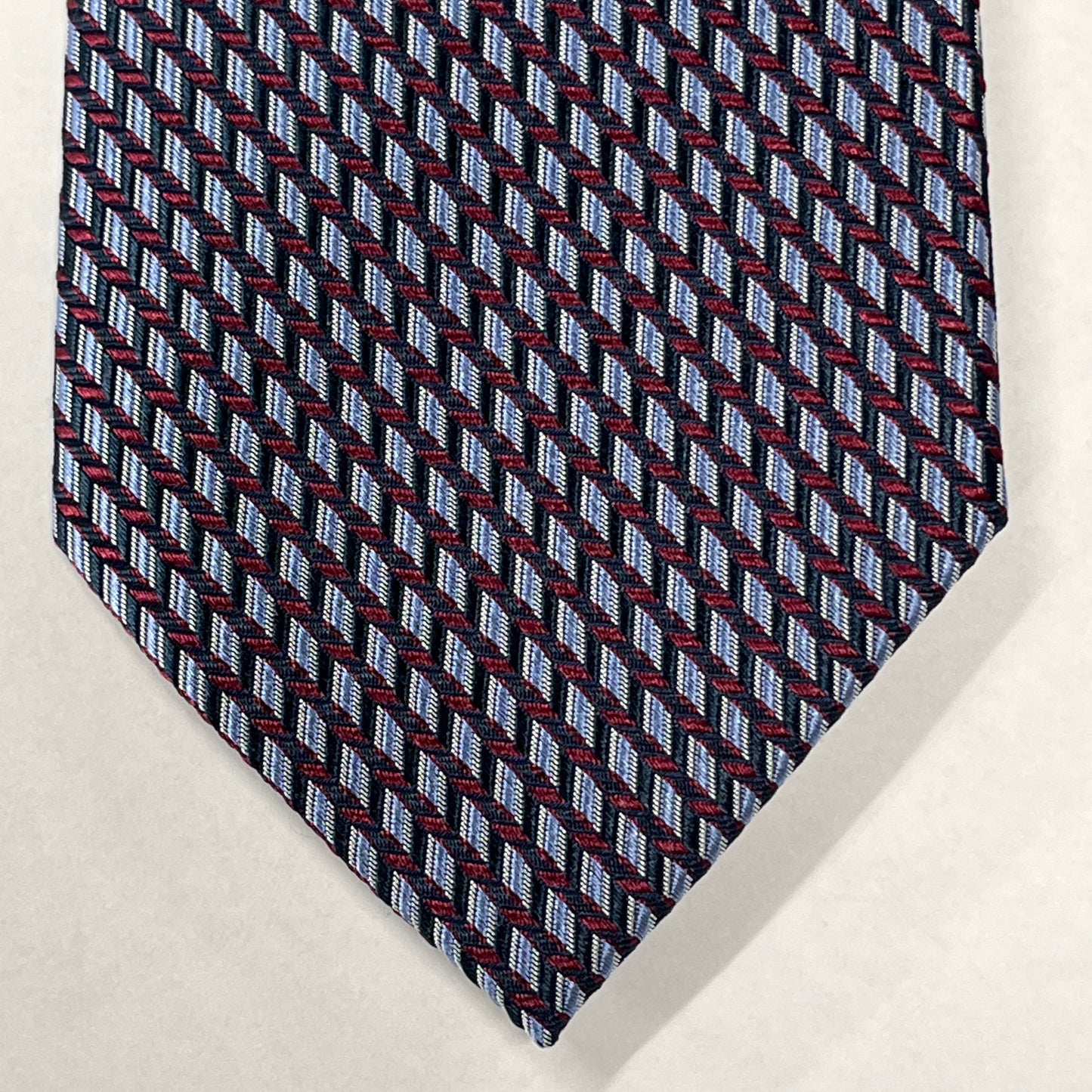Bruno Piattelli Mens XL Tie Deep Red Light Blue Hues BR0311Xl