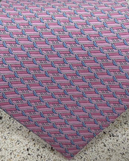 Ferragamo Tie pink golf clubs